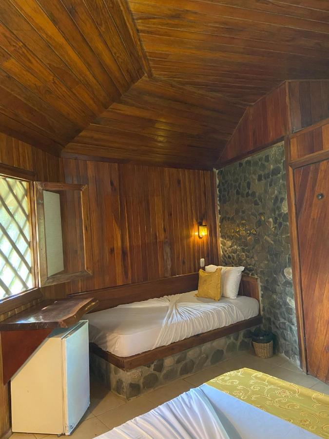 Bungalows Malu Cahuita Exterior photo