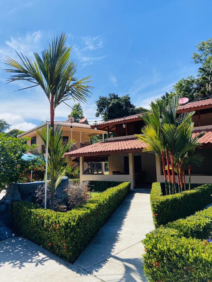 Bungalows Malu Cahuita Exterior photo