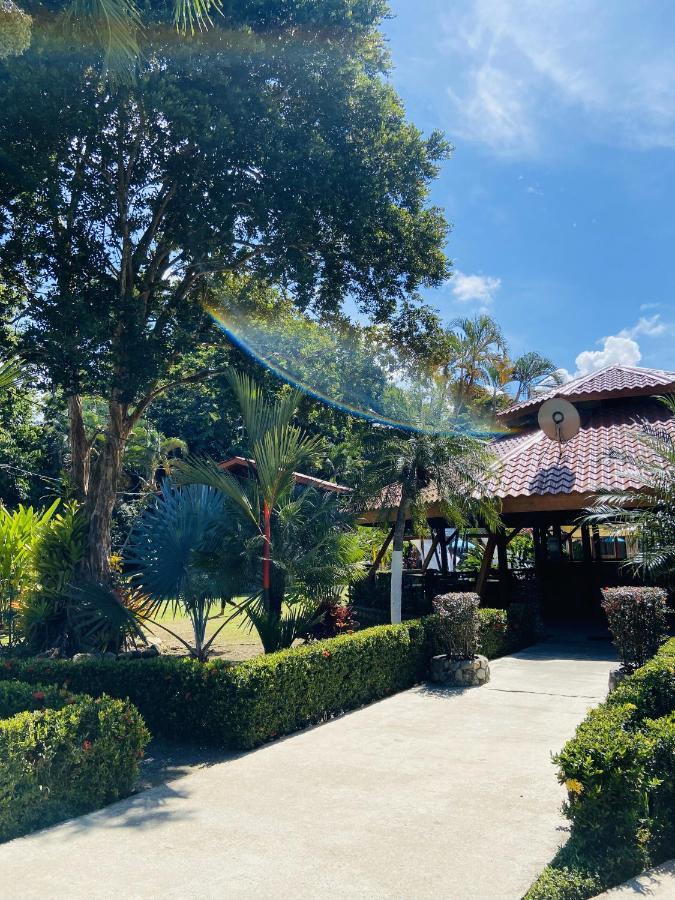 Bungalows Malu Cahuita Exterior photo