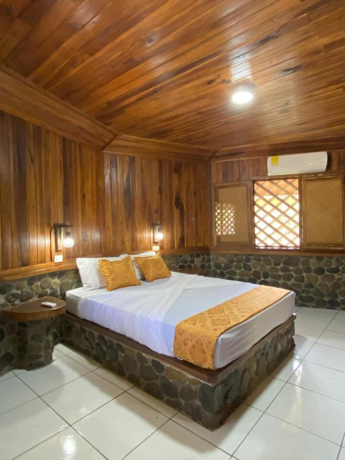 Bungalows Malu Cahuita Exterior photo