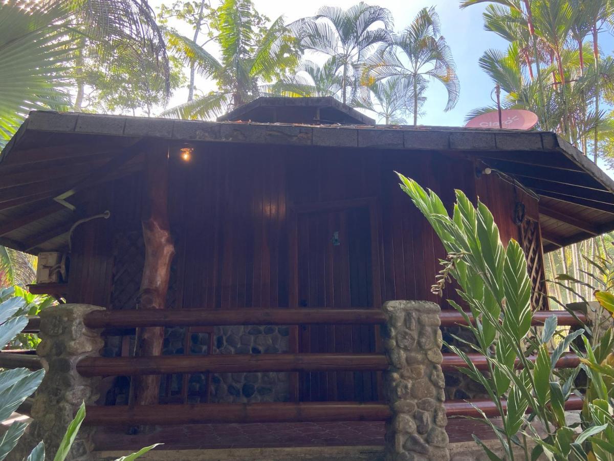 Bungalows Malu Cahuita Exterior photo