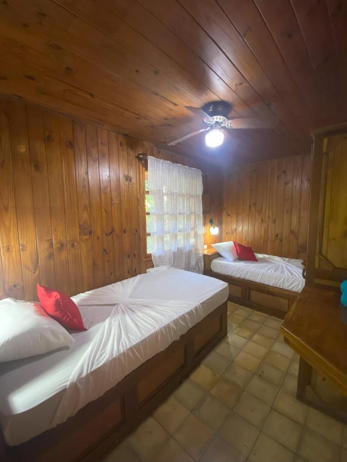 Bungalows Malu Cahuita Exterior photo