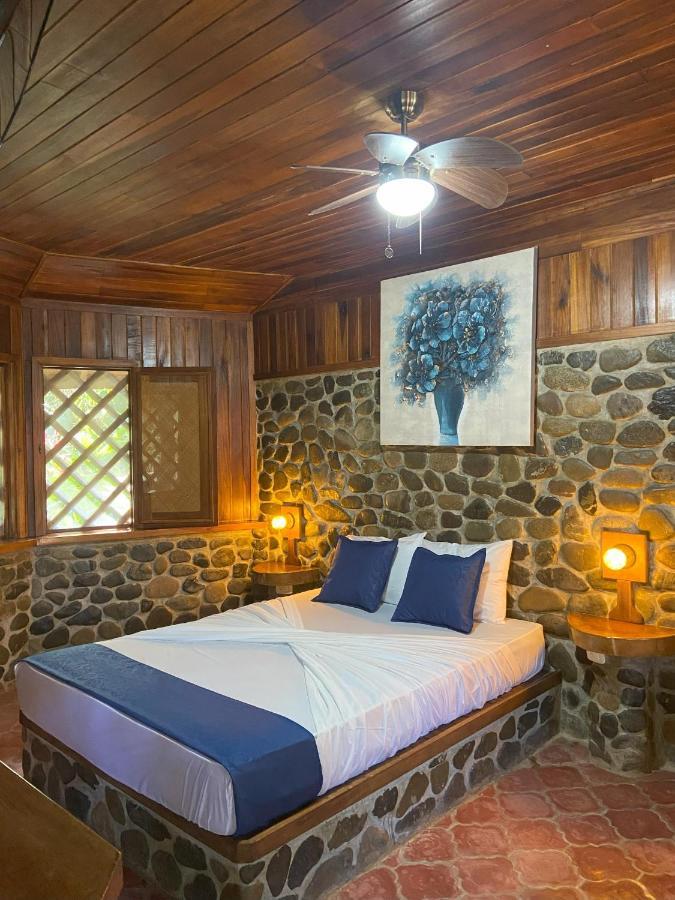 Bungalows Malu Cahuita Exterior photo