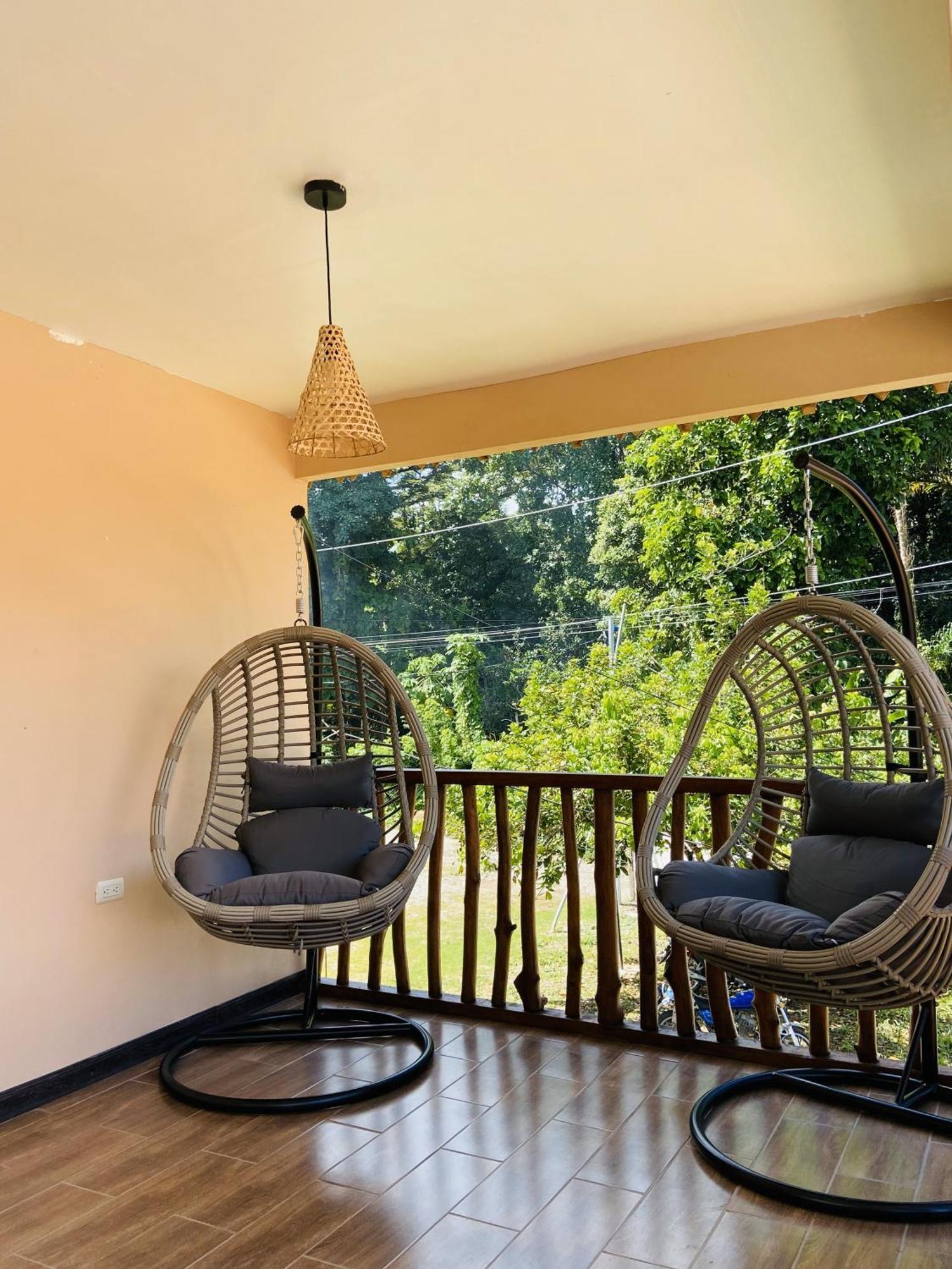 Bungalows Malu Cahuita Exterior photo
